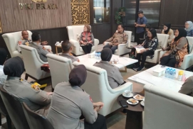 251022054402-visit.jpg